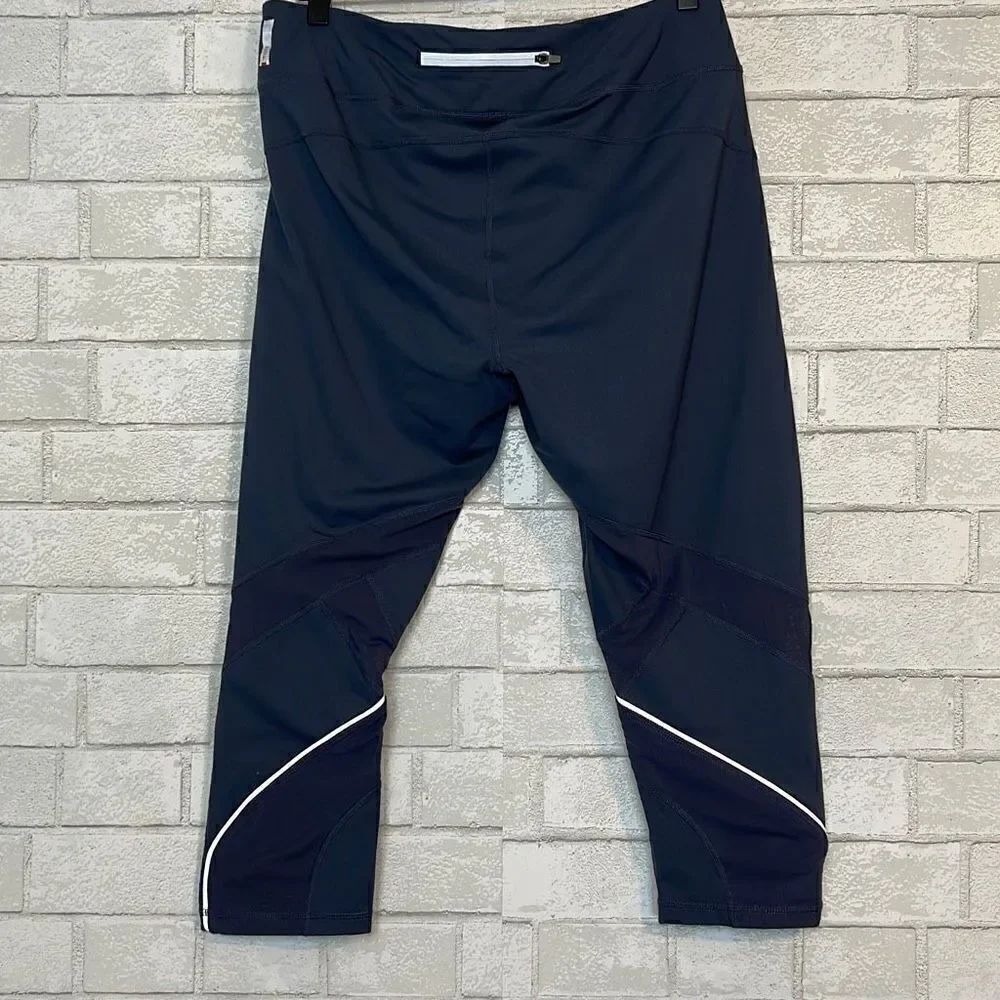 Zella Running Workout Capris 1X - Picture 4 of 6